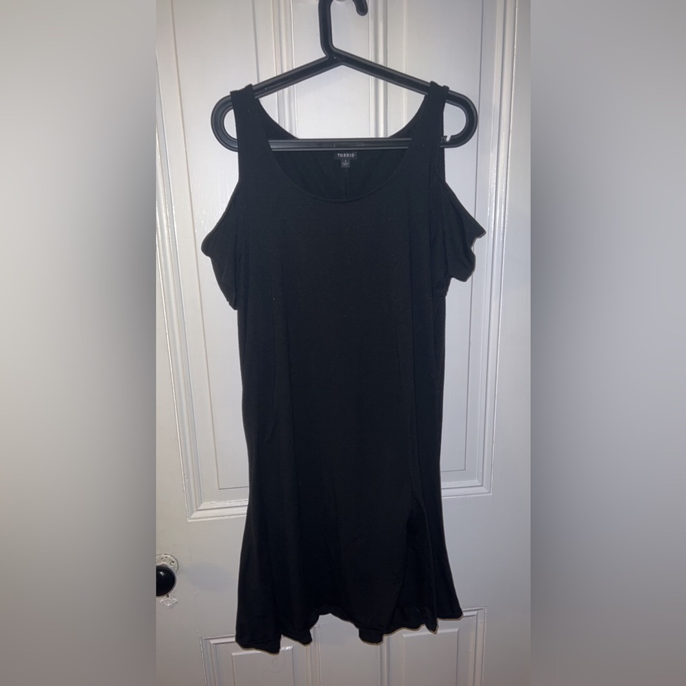 Cold Shoulder Black Dress - Torrid size 1